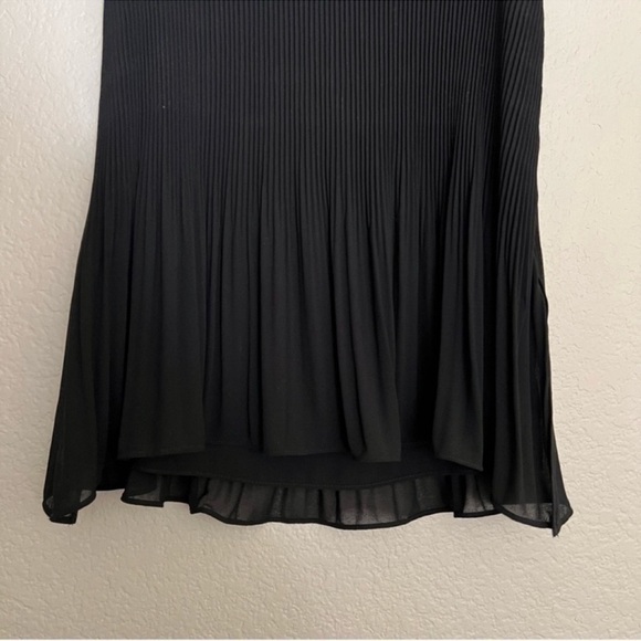 Catherine Malendrino High Neck Pleated Sleeveless Blouse Size: S - Picture 7 of 8